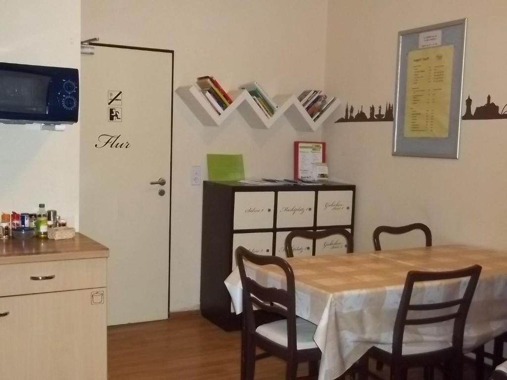 Halle  Hostel No 5 מראה חיצוני תמונה